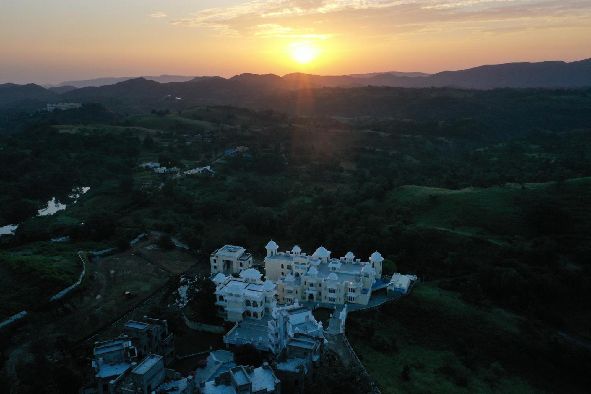 The Everest Hill Resort Kumbhalgarh Dış mekan fotoğraf